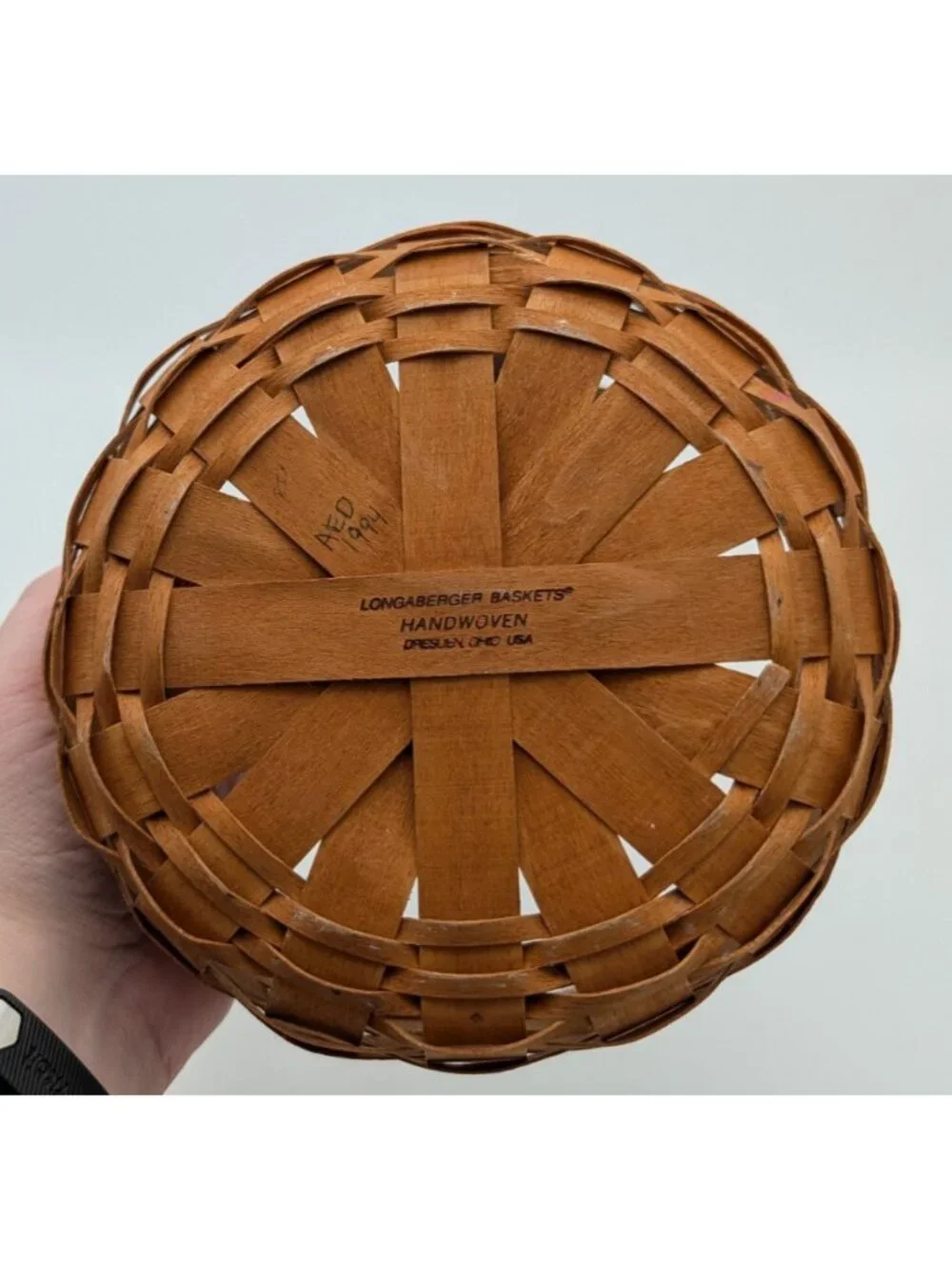 Longaberger 1994 Round Leather Handle Basket vintage